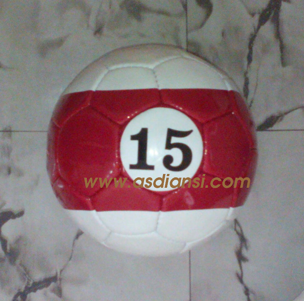 Giant billiards soccerballs